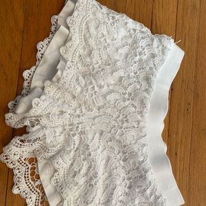 Lilly Pulitzer white lace shorts